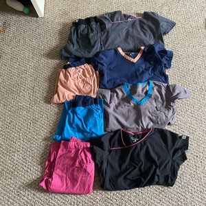 women’s assorted scrubs size small